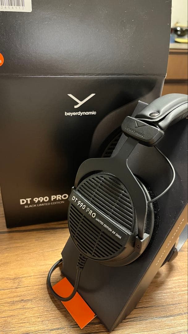 ヘッドホン beyerdynamic DT 990 PRO LIMITED EDITION
