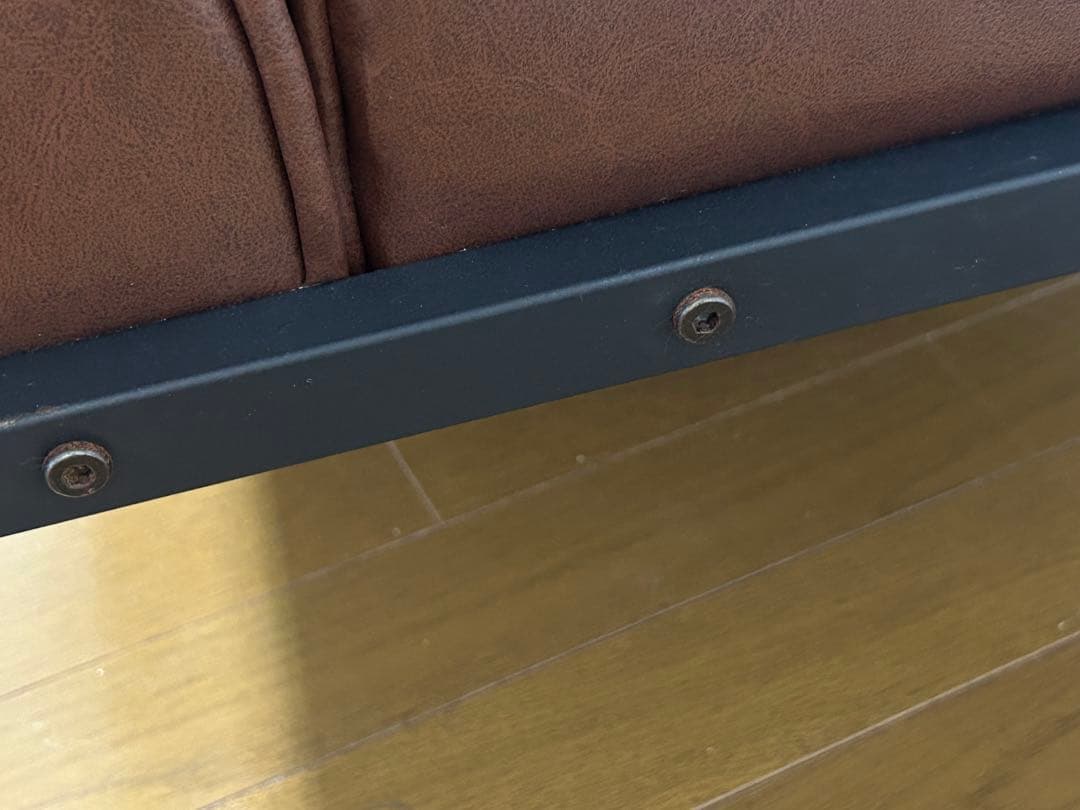 美品】2人掛けブラウン合成皮革ソファ