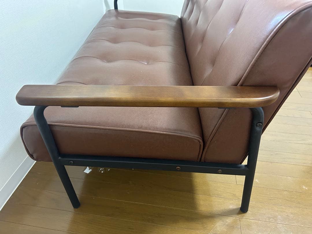 美品】2人掛けブラウン合成皮革ソファ