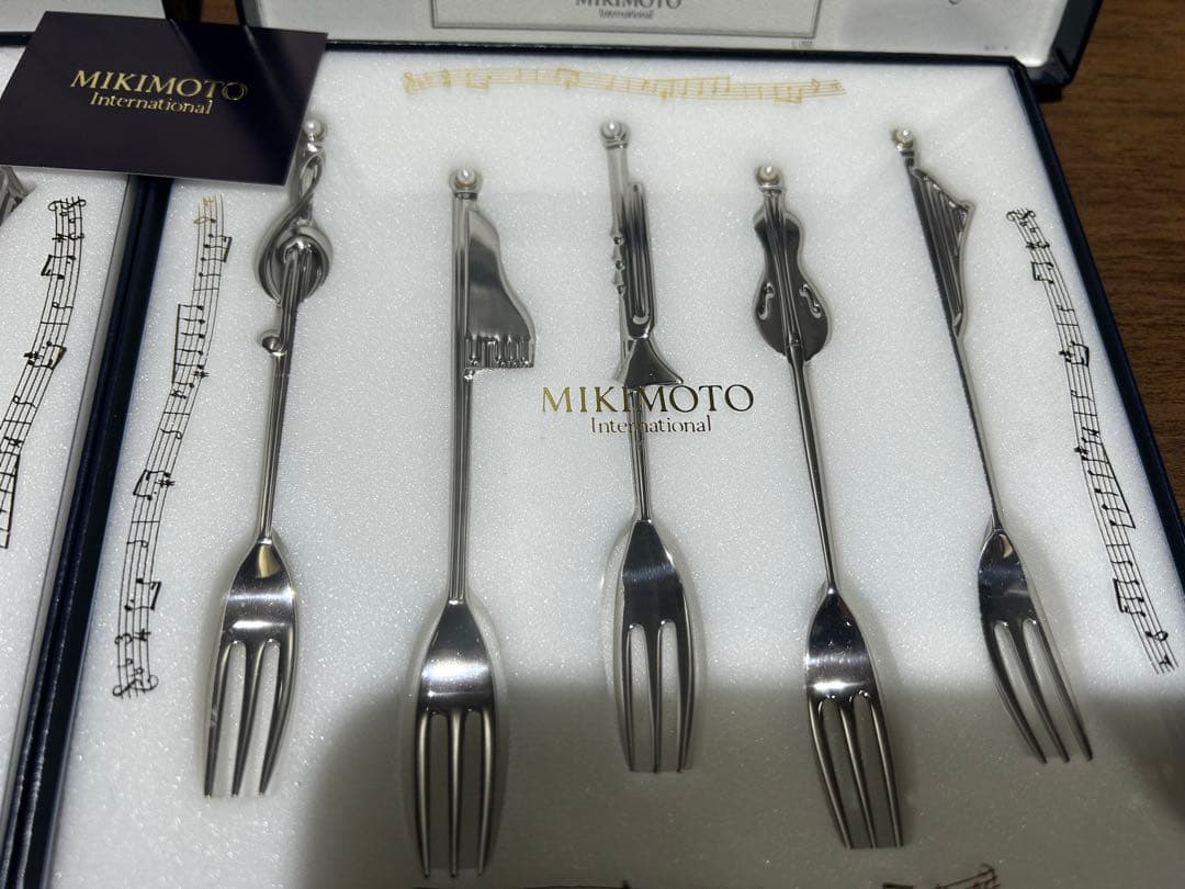 期間限定お値下げ　MIKIMOTO 音楽モチーフ カトラリーセット 10点