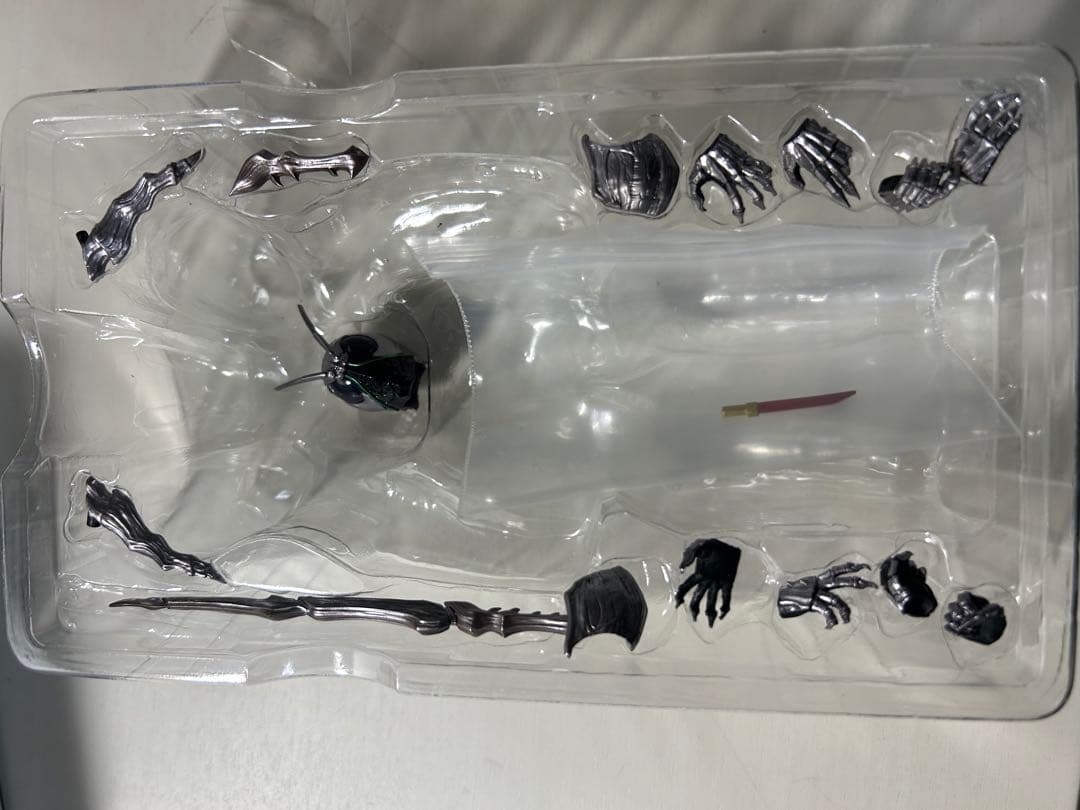 shフィギュアーツ 仮面ライダーシャドウムーン　緑眼ヘッド、ソード特典付き