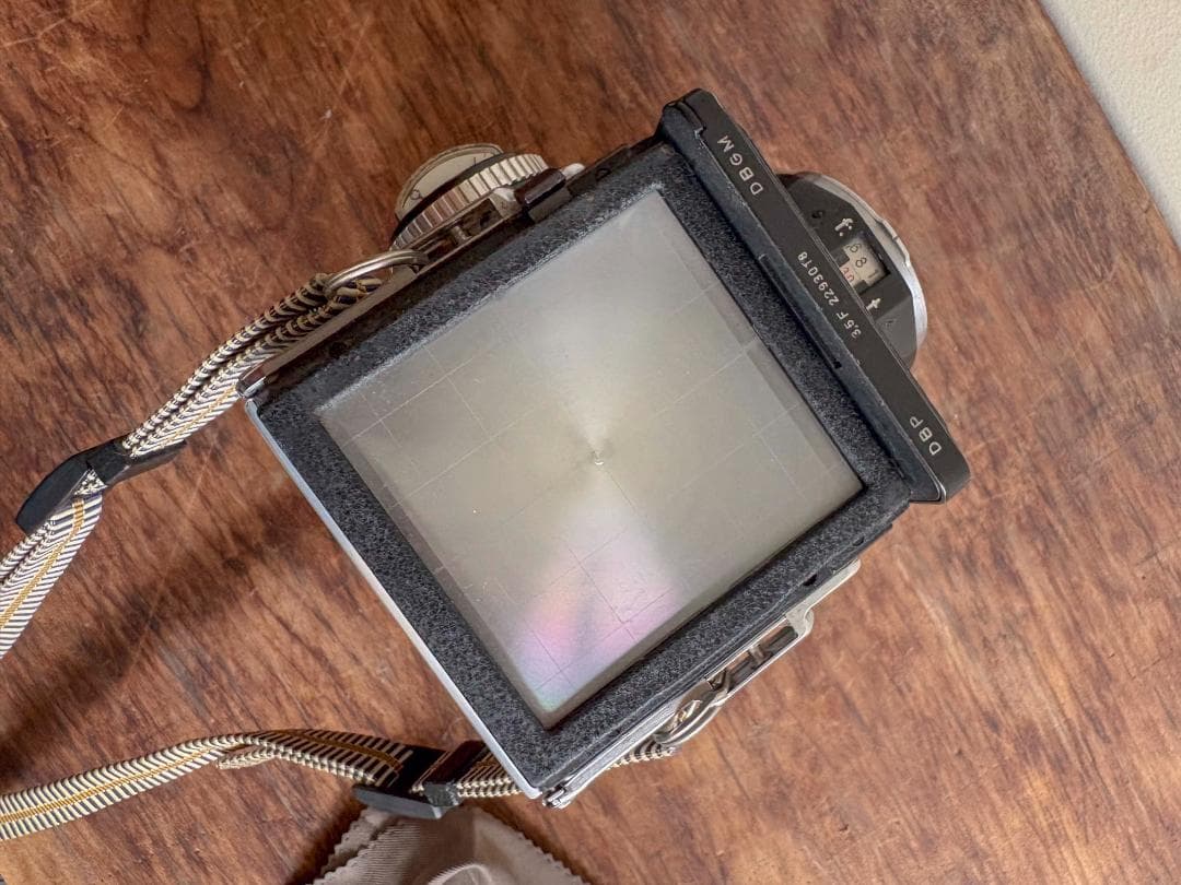 値下依頼お断り　ローライフレックス　プラナー７５ミリ　F3.5　実働品　機関良好