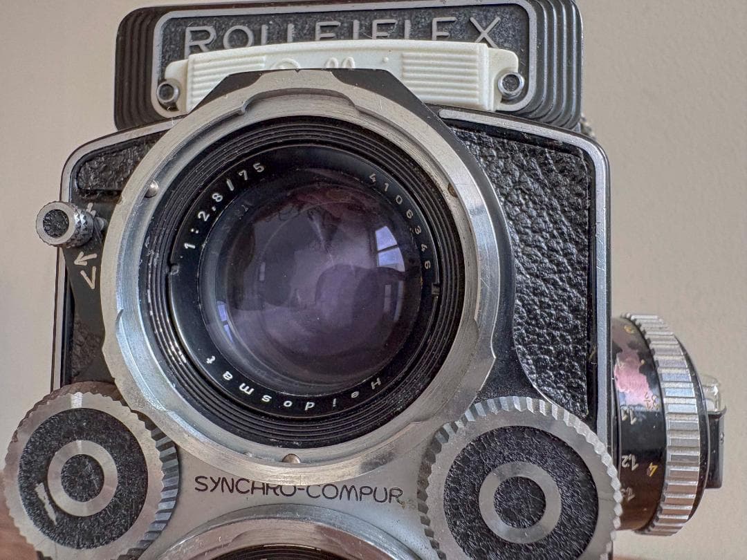 値下依頼お断り　ローライフレックス　プラナー７５ミリ　F3.5　実働品　機関良好