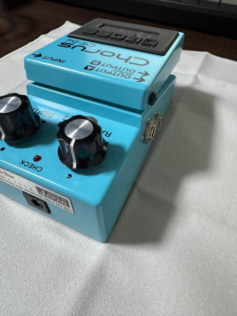 美品！BOSS ce-2w / 技WAZA CRAFT コーラス