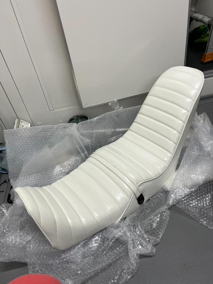 GSX400Eゴキ専用バイクシート ホワイト