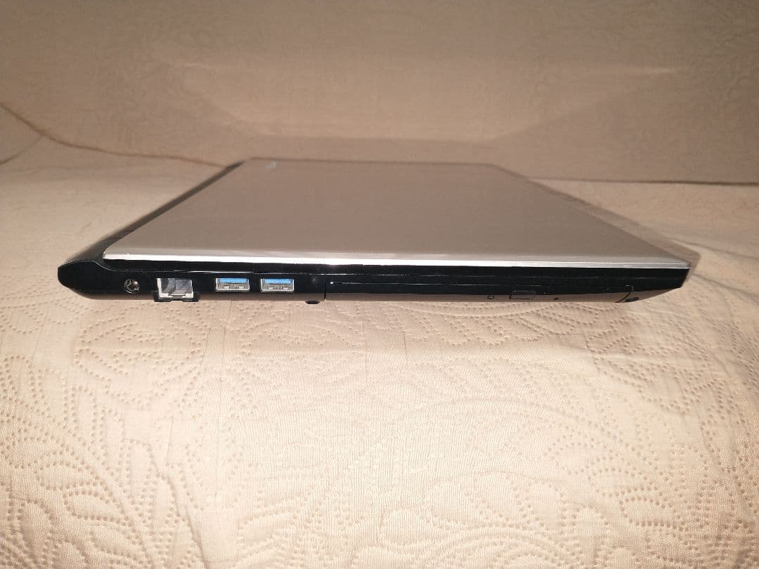 dynabook T75 Windows10 / ACアダプター付