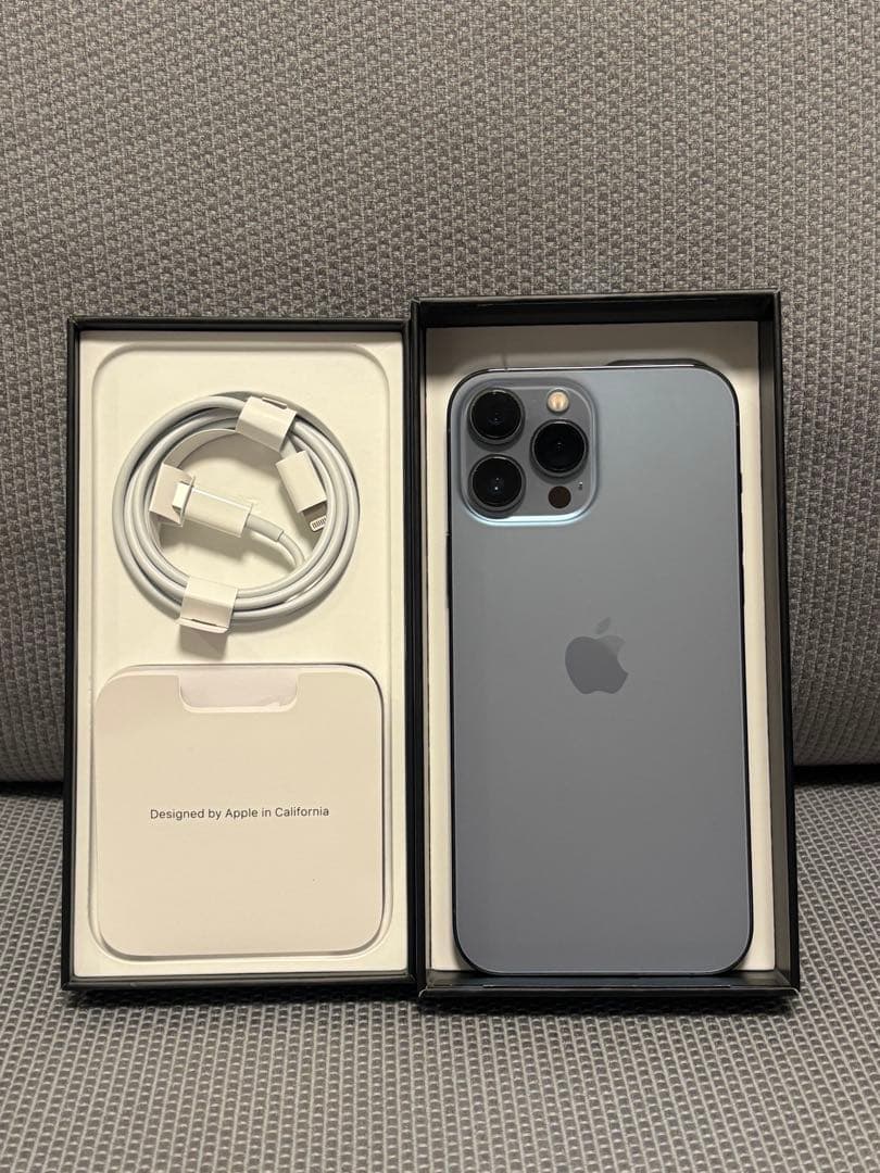 極美品海外版iPhone13ProMax 256GB シエラブルー SIMフリー