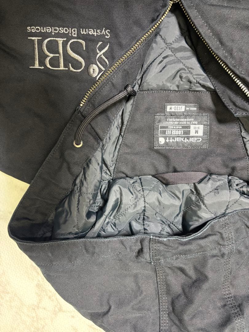 カーハート　アクティブジャケット　ブラック　mサイズ