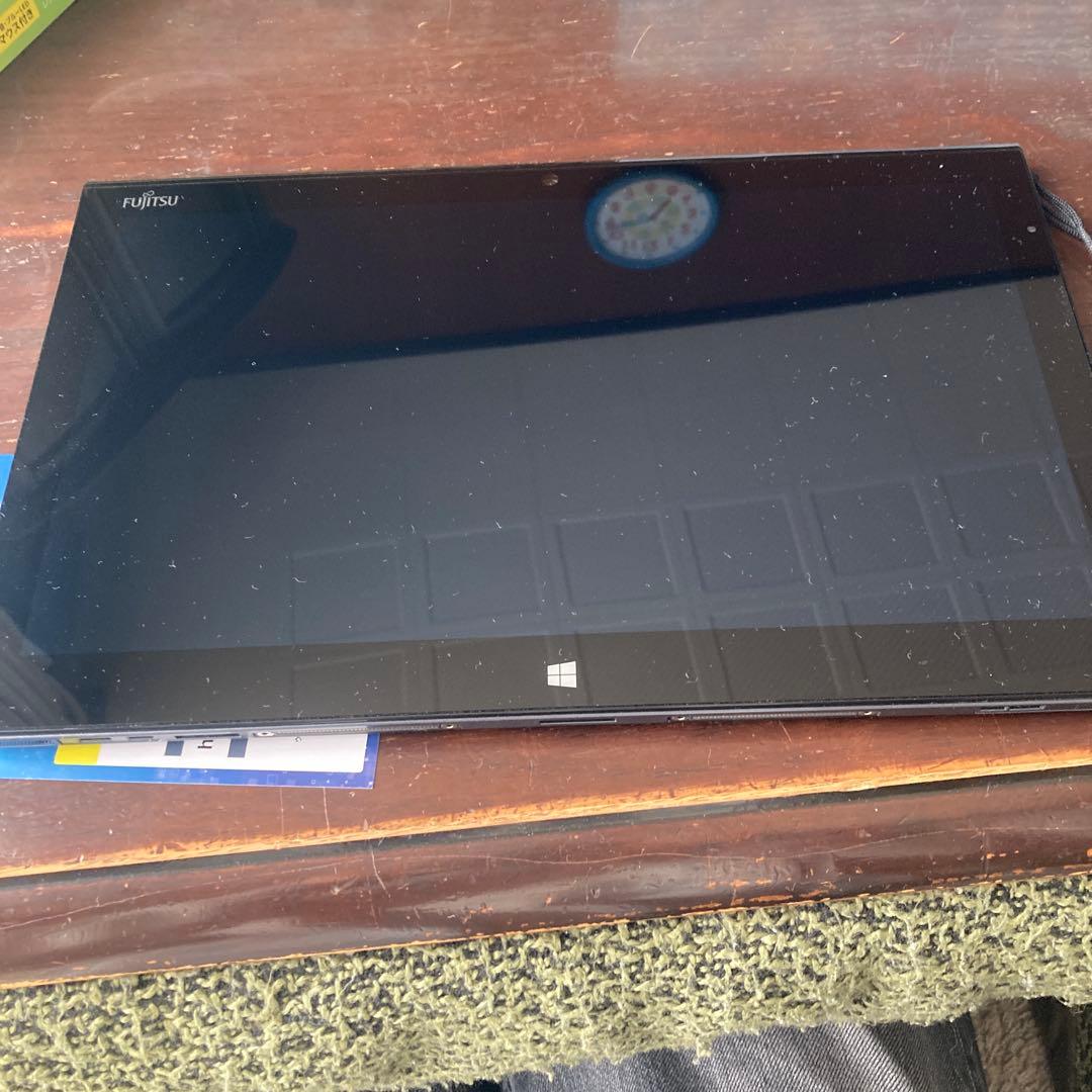 未使用品Fujitsuタブレット128gb整備品セキュリティpro付き