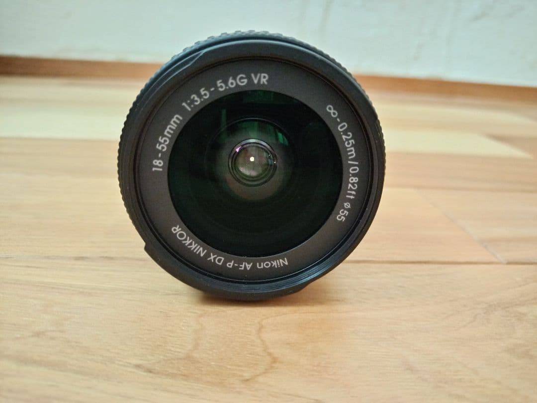 Nikon D5500 デジタル一眼レフカメラ レンズキット　単焦点レンズおまけ