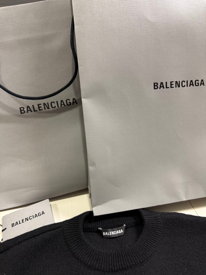 BALENCIAGA ブラックニットセーター Mサイズ