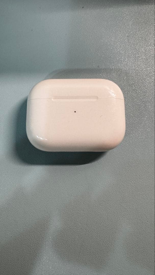 正規品　AirPodspro第2世代 本体　充電ケース付き Lighting