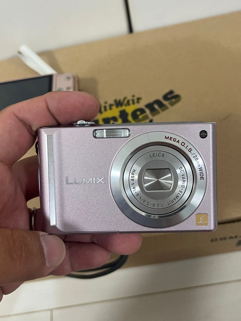 在庫処分セール！CASIO EX-Z300 Panasonic DMC-FX55