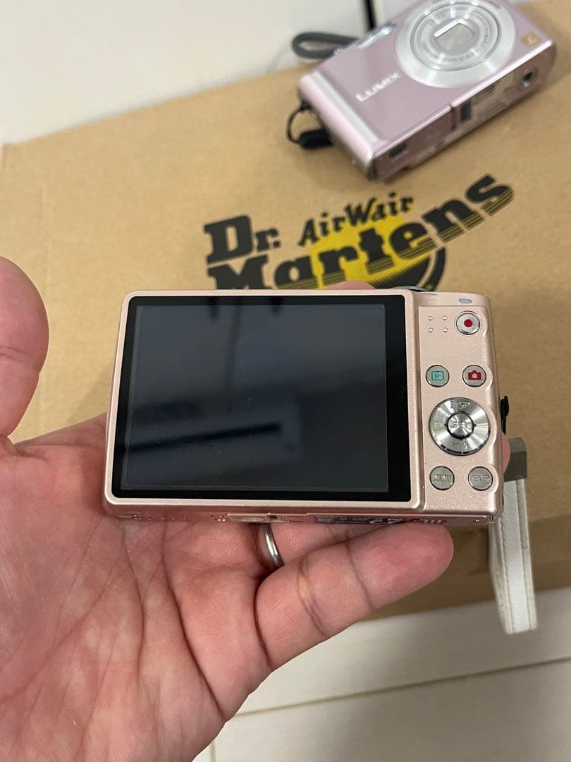 在庫処分セール！CASIO EX-Z300 Panasonic DMC-FX55