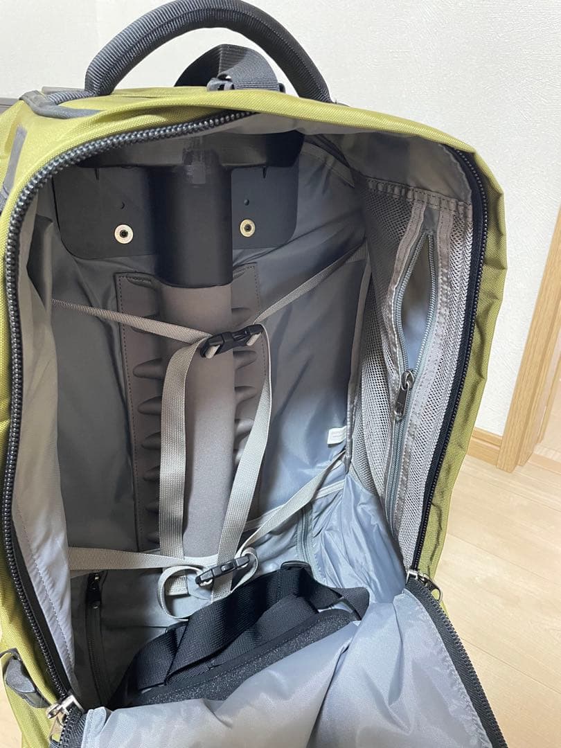 モンベル mont-bell キャリーバッグ 35