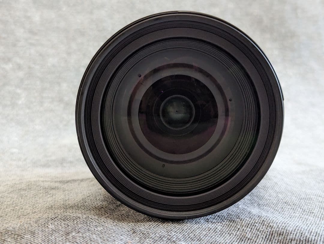 SIGMA 18-50mm F2.8 EX DC MACRO ニコンFマウント