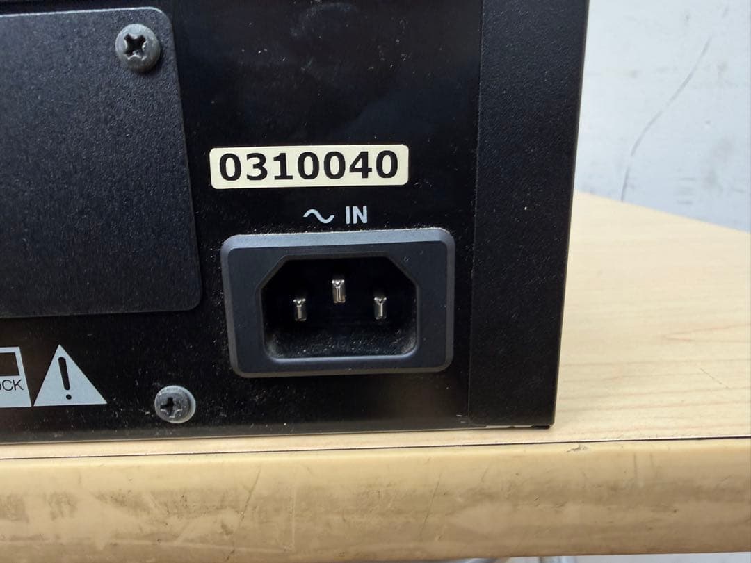 HA371☆TASCAM☆MD-CD1II☆コンボデッキ☆09年製☆通電確認済み