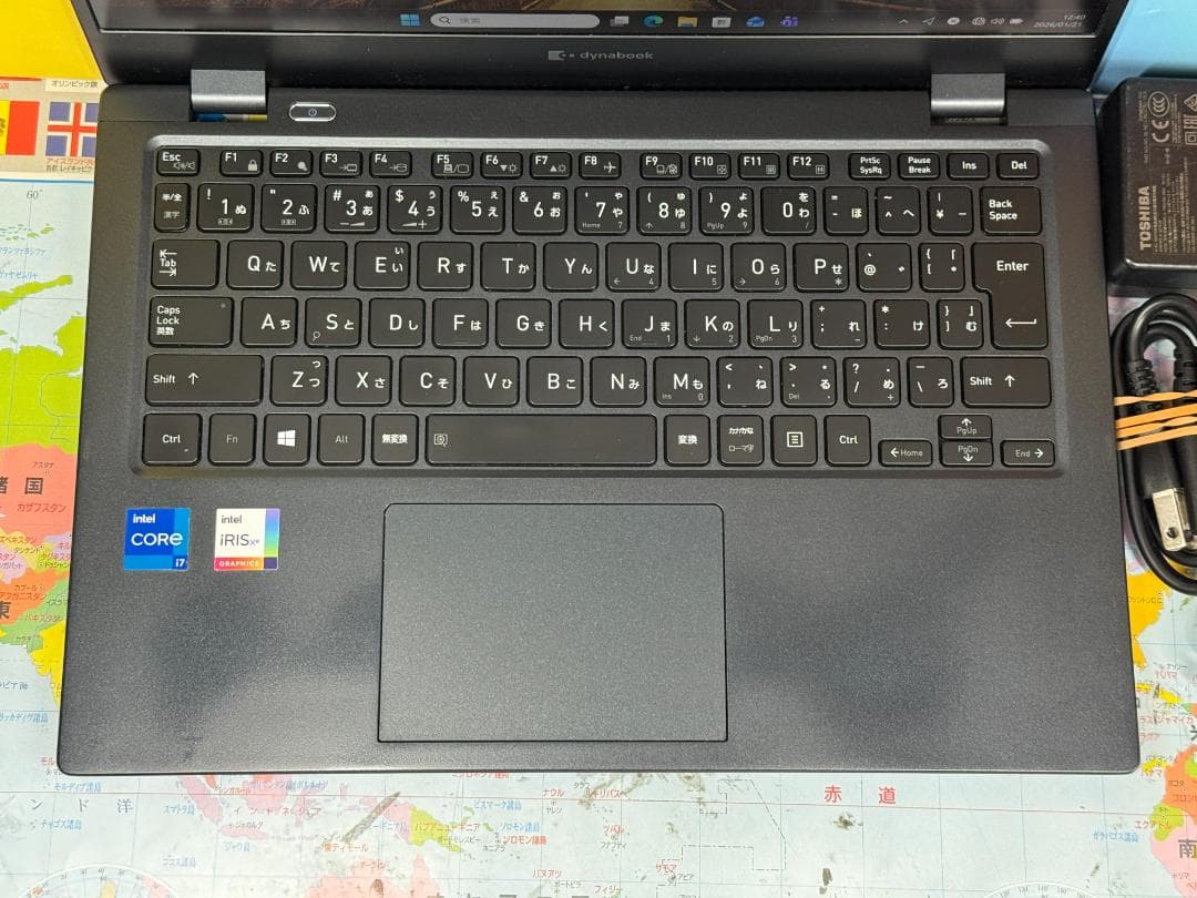 i7・16GB・512GB 美品 東芝 G83/HS 13.3型 ノートPC