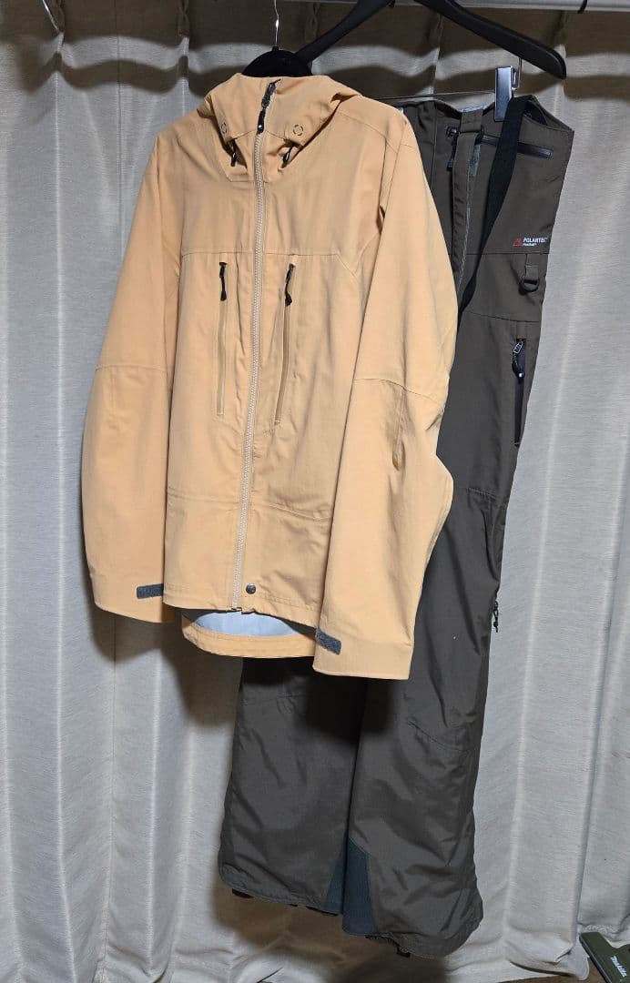 プリズム　スノーボードウェア　M