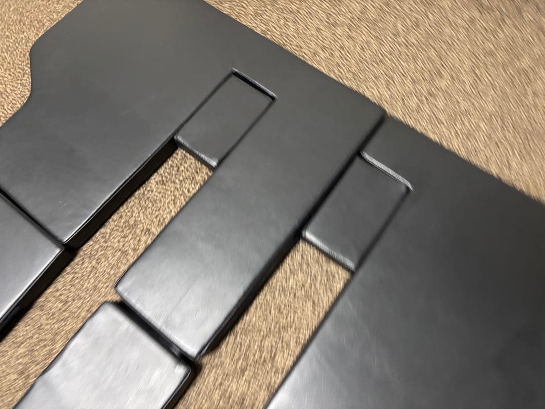 ★お洒落★アルファード30 レヴォルヴァ　ラゲッジフラットマット　車中泊キャンプ