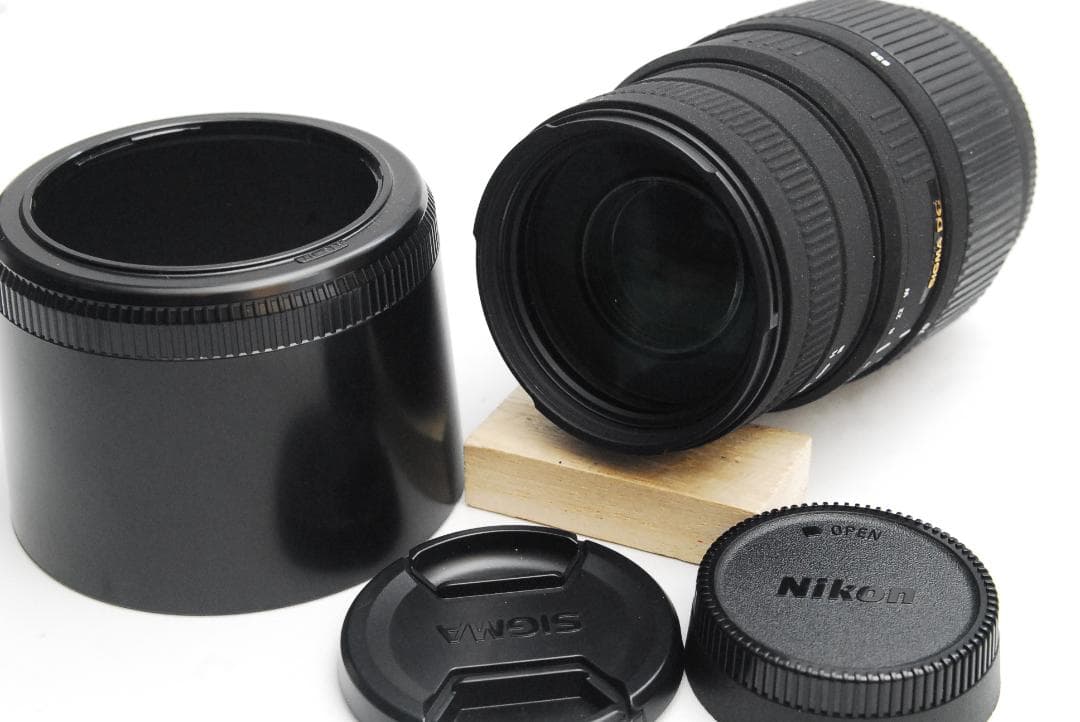 SIGMA DC 70-300mm 1:4-5.6 (良品）