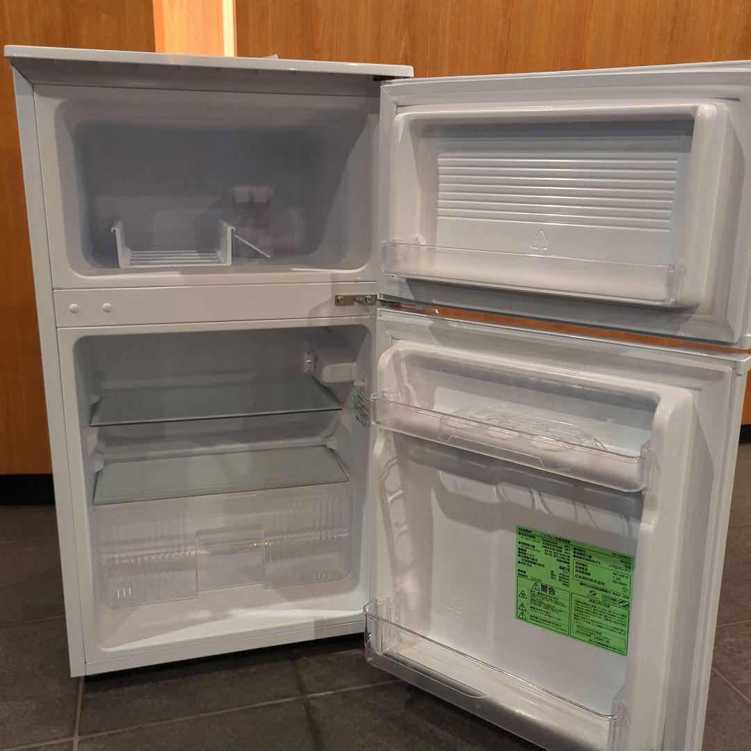 お値引き可！極美品☆2024年製(東京23区のみ送料と設置無料！)冷蔵庫