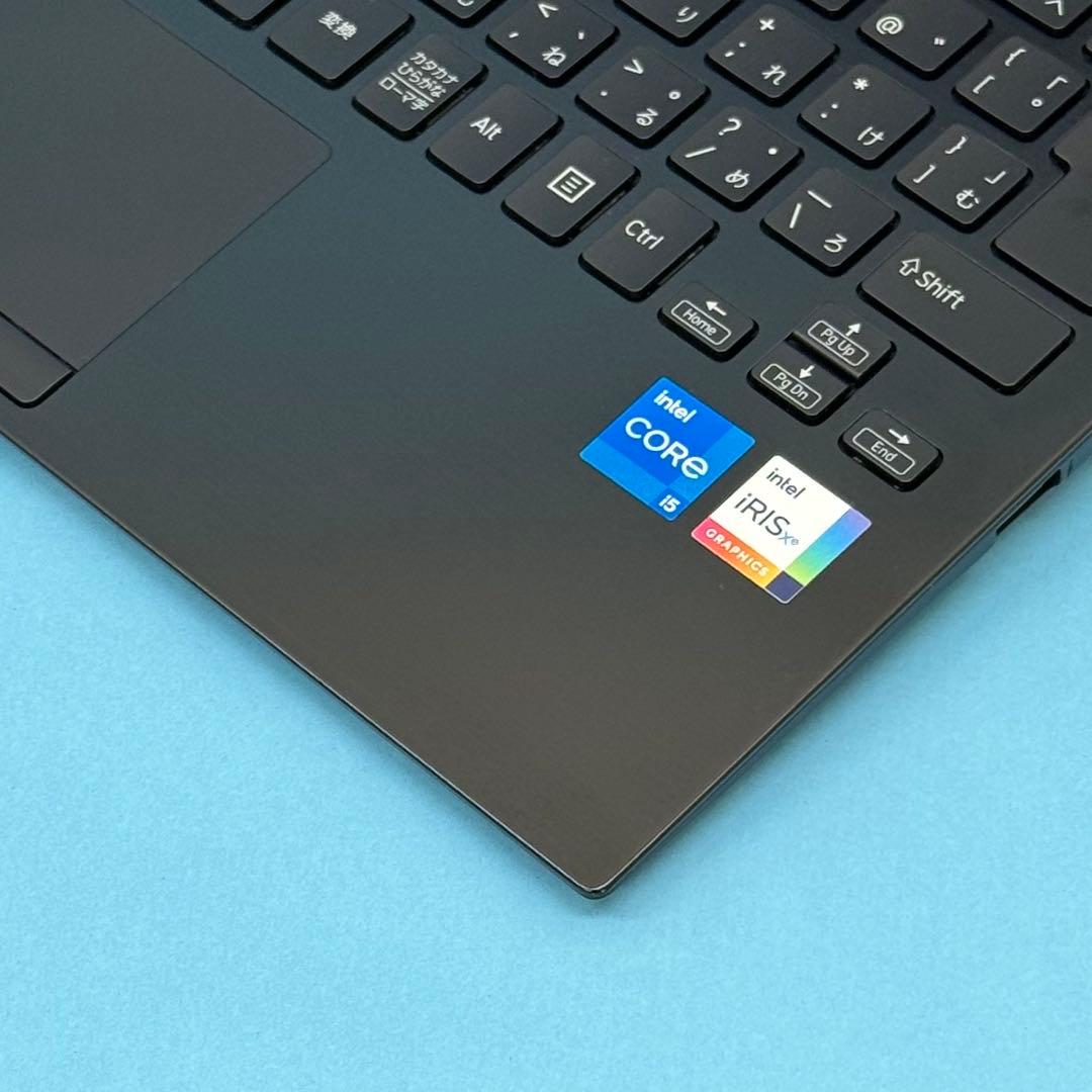 【美品】425 VAIO Pro PG i5-1235U 16GB 256GB