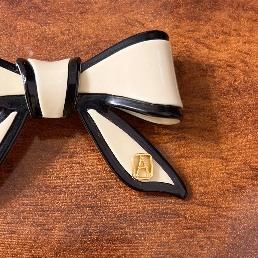 アレクサンドルドゥパリALEXANDRE DE PARIS リボンボールピン