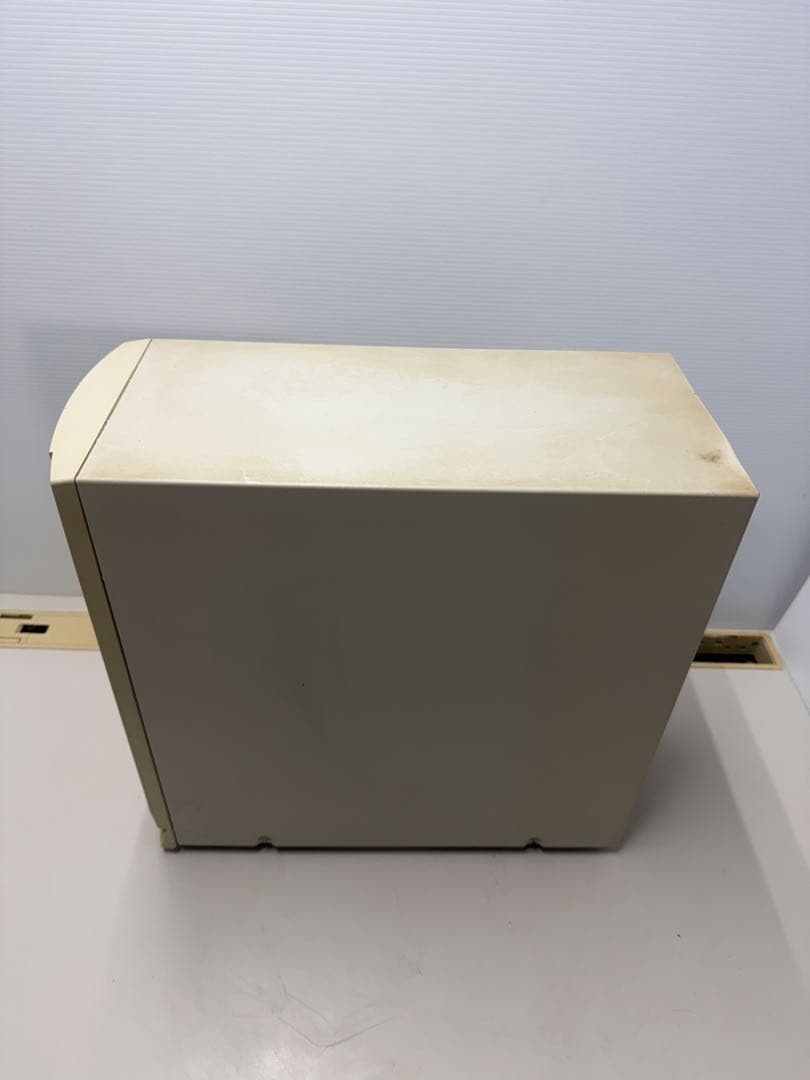 PC‑9821 V200 本体のみ 通電確認済 ジャンク扱い