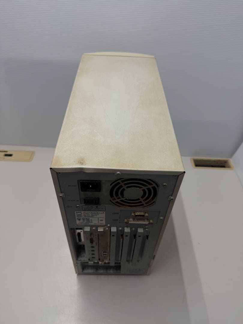 PC‑9821 V200 本体のみ 通電確認済 ジャンク扱い