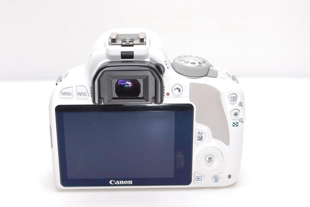 ⭐︎キャノン kiss X7 ⭐︎ダブルレンズセット 最軽量モデル 扱いやすい