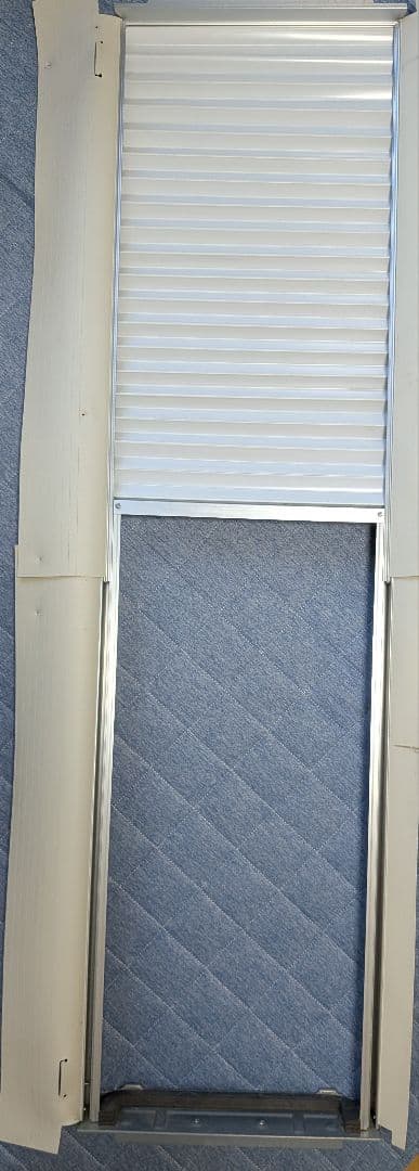 窓用エアコン コロナ CW−F1624R　2024年製　※付属品不足