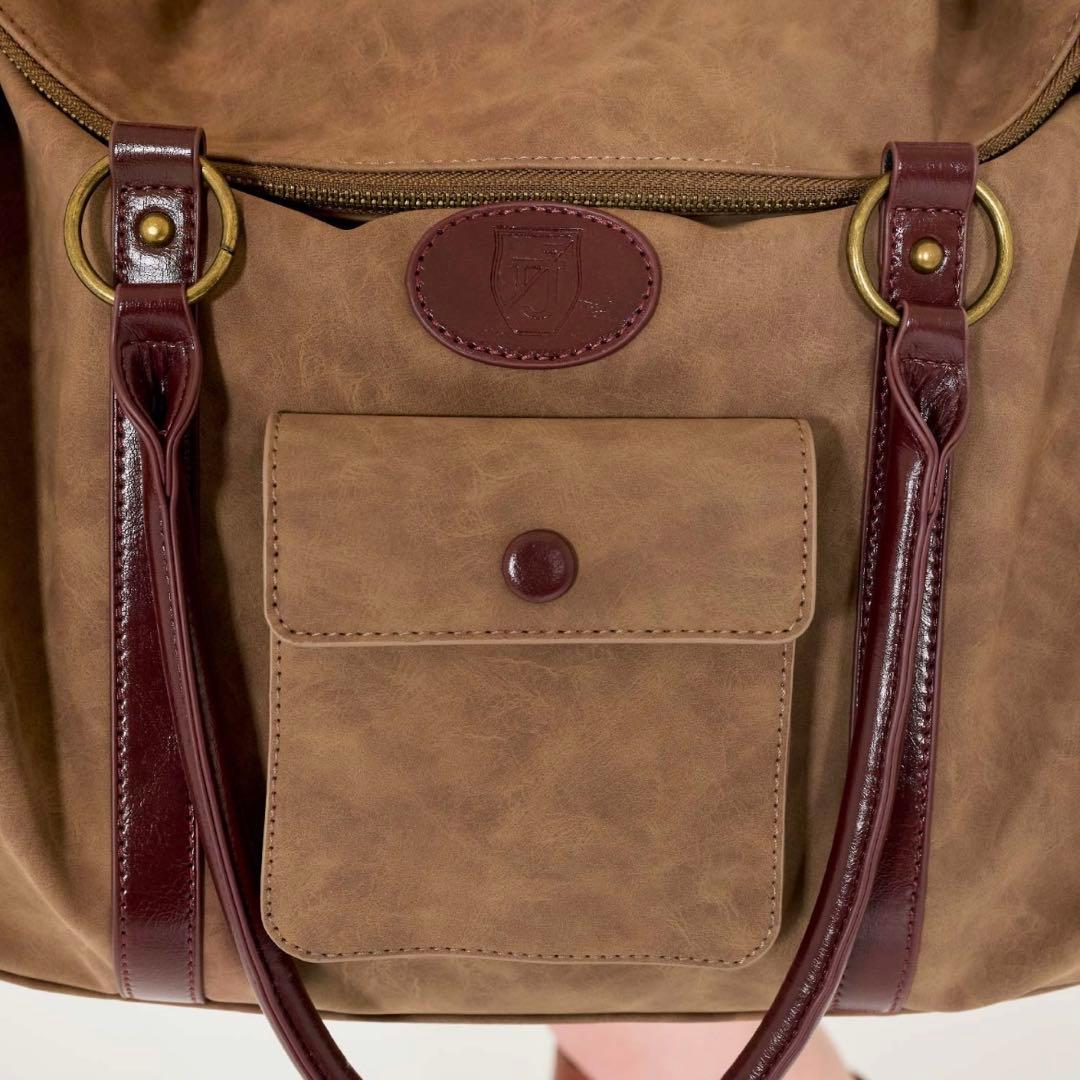 TINA：JOJUN ショルダー付き トラベルバッグ