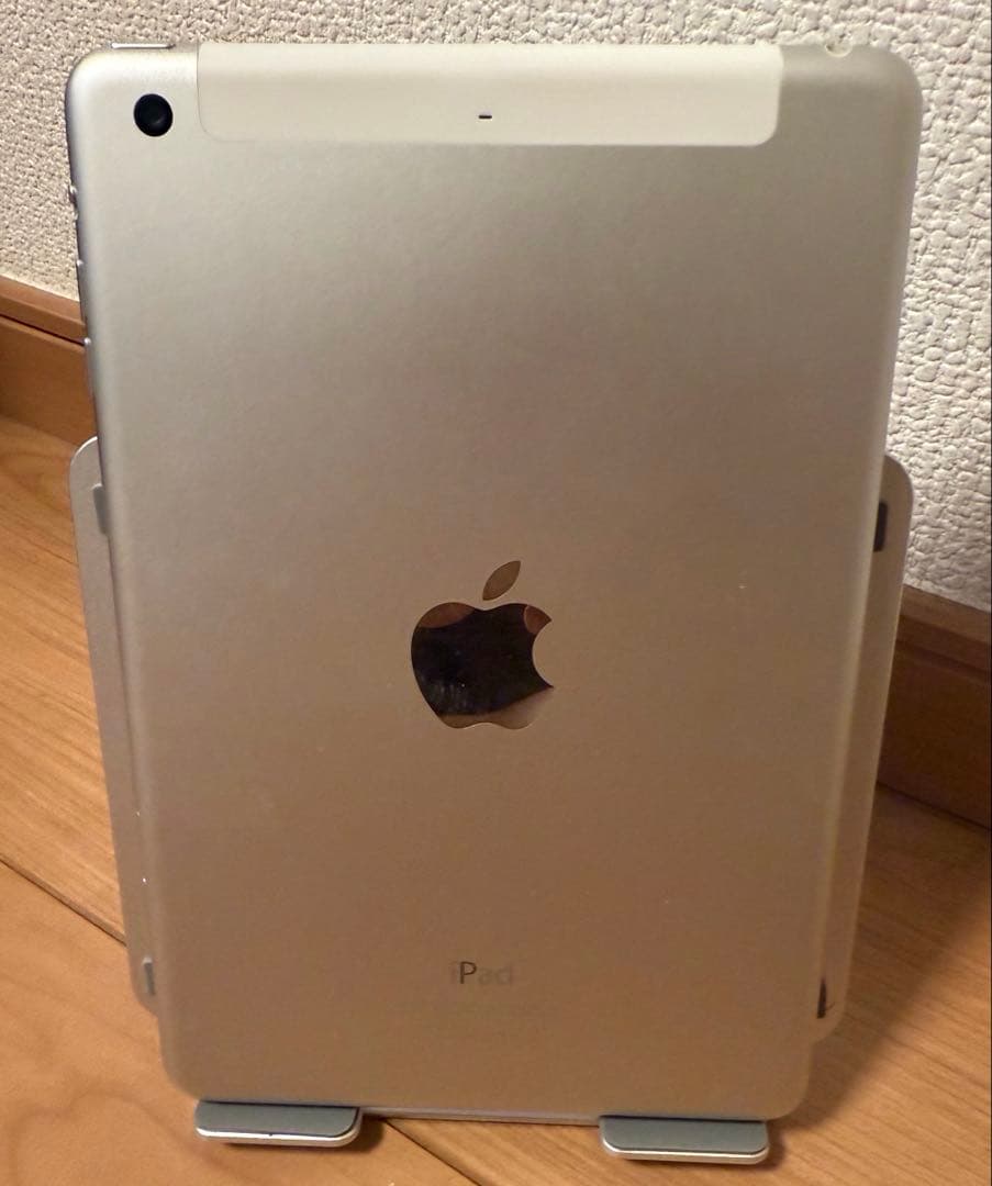 Apple iPad mini 3 16GB A1600[整備済み】②