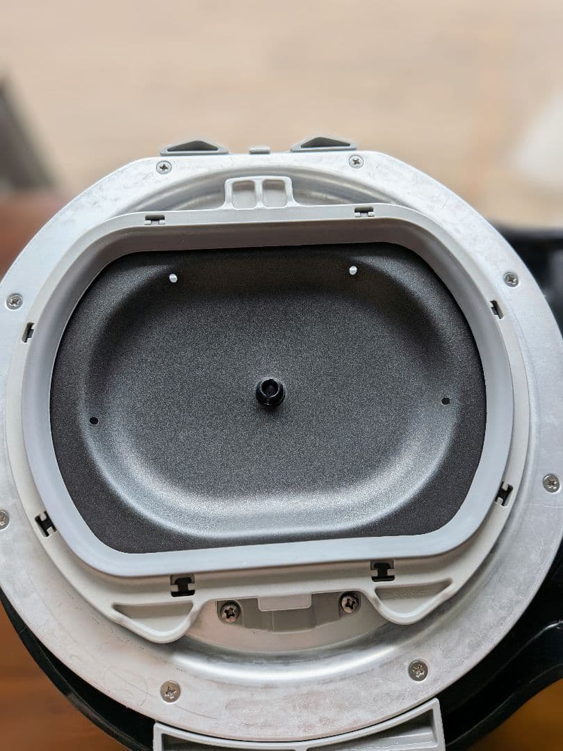 三菱電機 炊飯器 KAMADO NJ-AWB10-B　5.5合／付属品完備