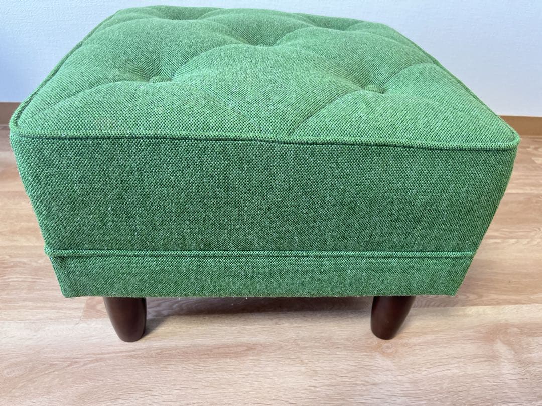 カリモク60 オットマン タープグリーン