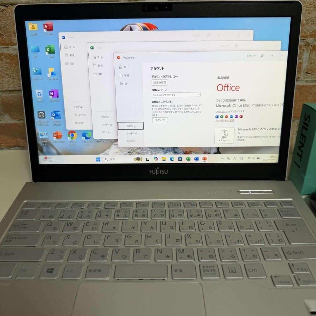 富士通ノート PC Core i5 SSD メモリ8GB Windows11