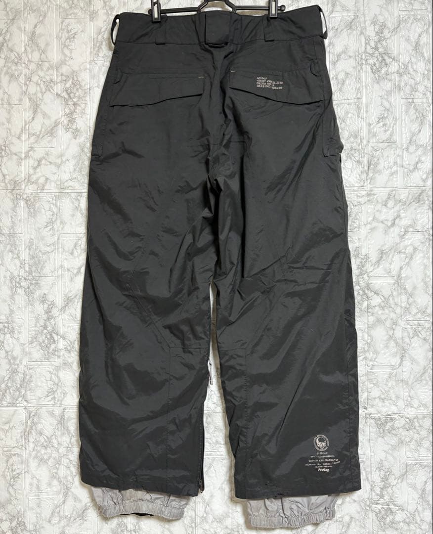 バートンBURTON スノボウェア　スキーウェア　メンズL