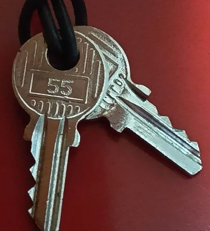 ねね様限定　HERMES エルメス　カデナ　パドロック　鍵（55番）　シルバー