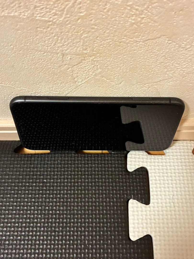 iPhone11 64GB ブラック SIMフリー バッテリー74% 付属品あり