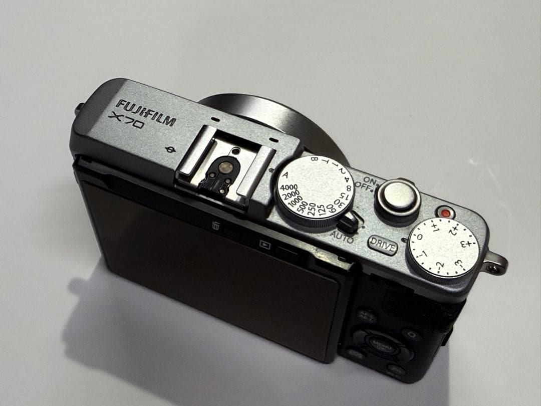 富士フィルムx70