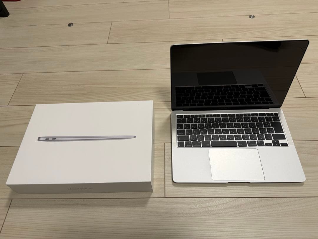 し*ろ様 【美品】MacBook Air 13インチ（M1チップ搭載）