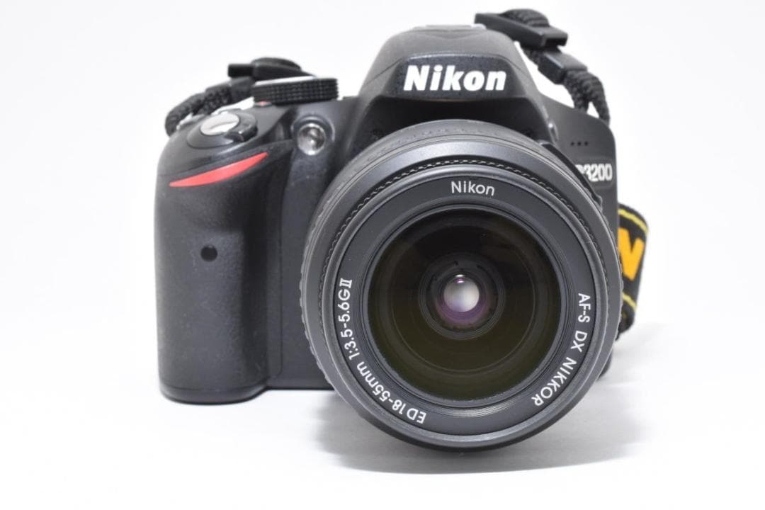 【大人気】 Nikon ニコン D3200 レンズセット デジタル一眼カメラ