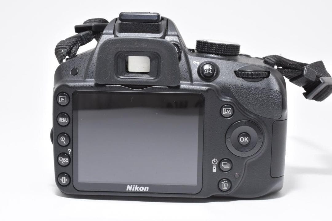 【大人気】 Nikon ニコン D3200 レンズセット デジタル一眼カメラ