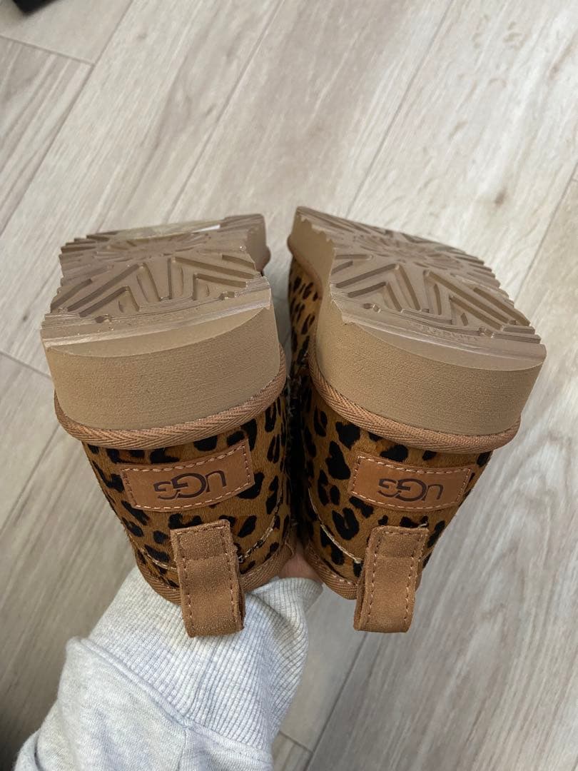 UGG ムートン　ショートブーツ　23センチ