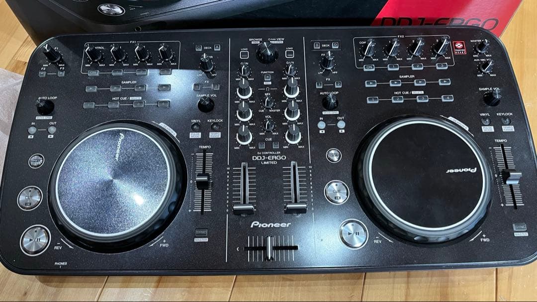 Pioneer DDJ-ERGO LIMITED DJコントローラー