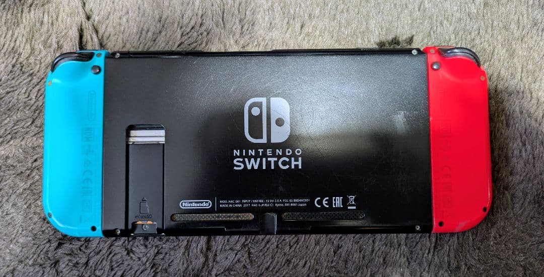 Swich本体+コントローラー