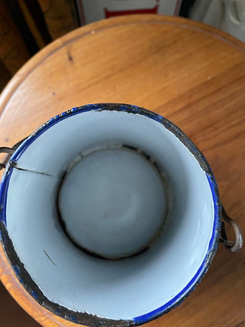 青ぶーです　アンティーク ホーロー ミルク　ポット　キャリー　缶　ホワイト