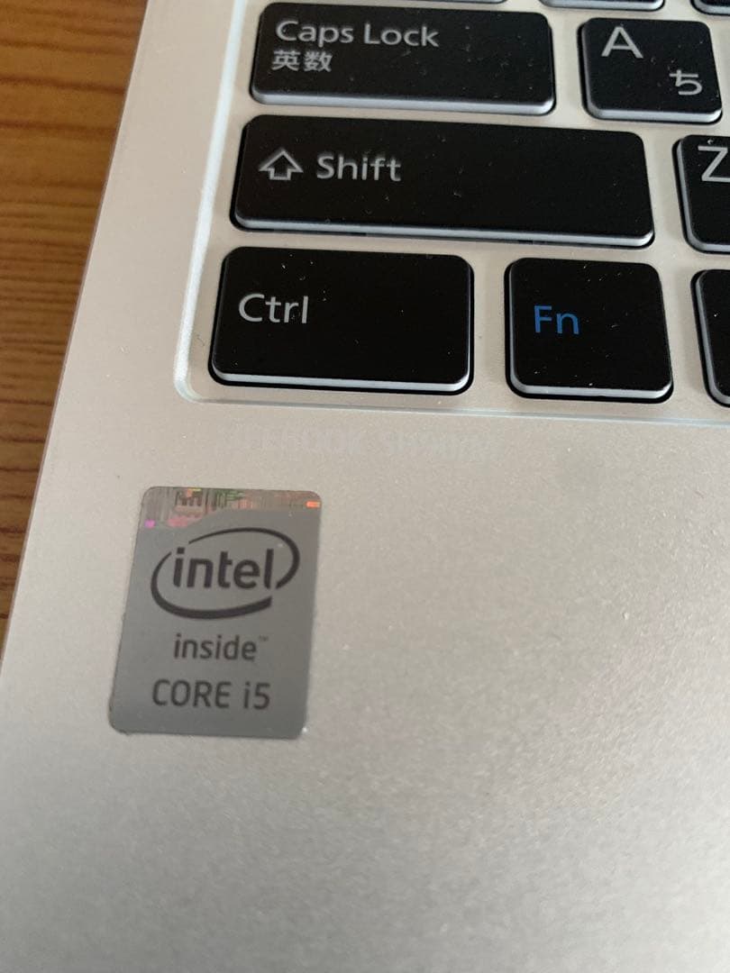 富士通タッチパネルi5/10/SSD 256GB office2024