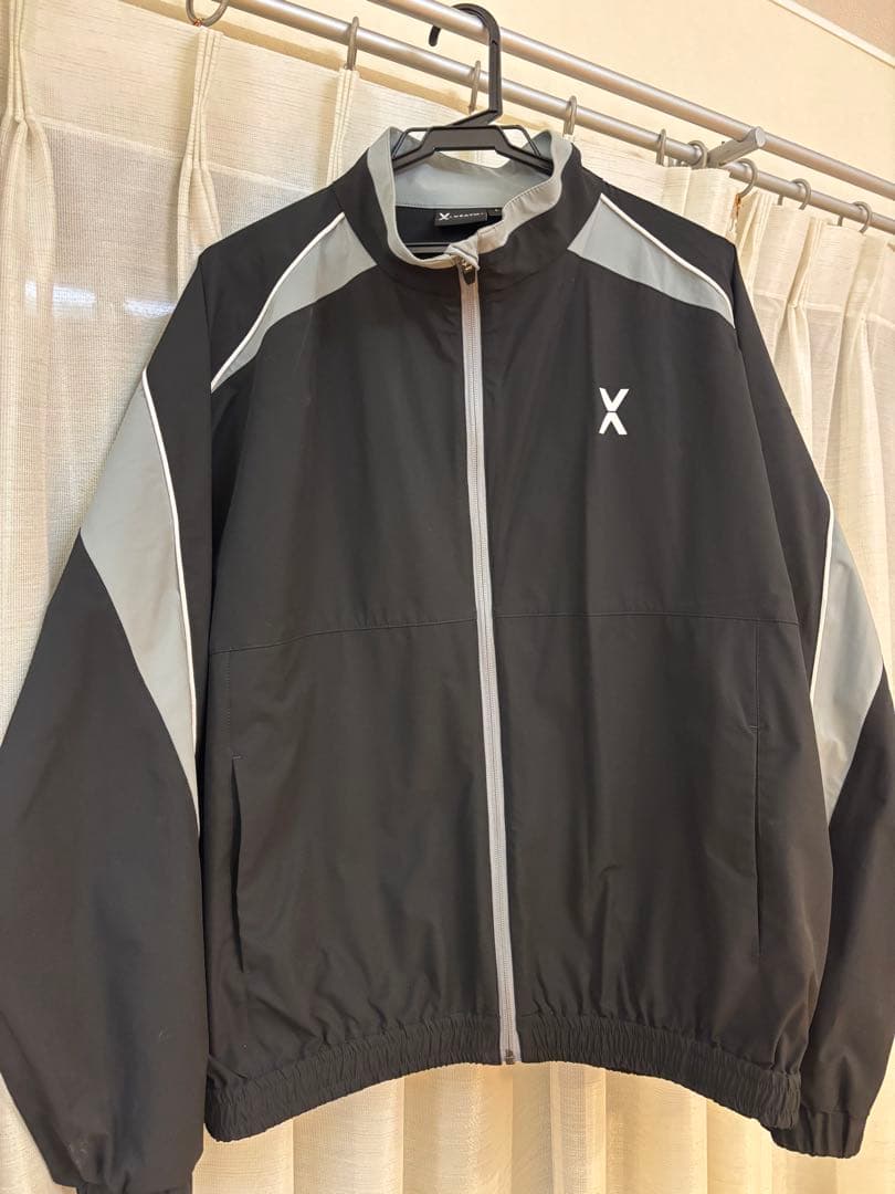 VEATM ナイロンジャケット Lサイズ ブラック グレー 美品